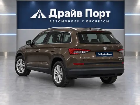 Skoda Kodiaq 2017, вид сзади