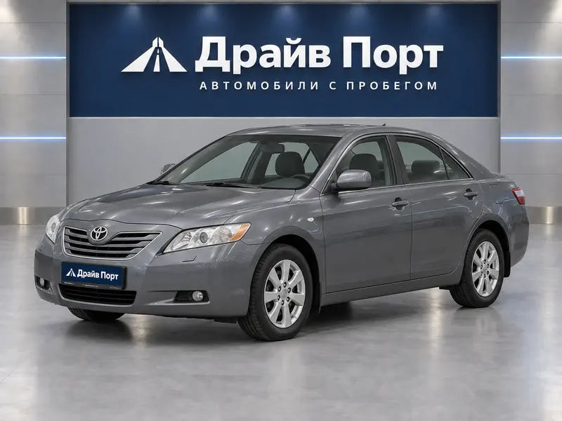 Toyota Camry 2008 — с пробегом, седан, серый, вид спереди