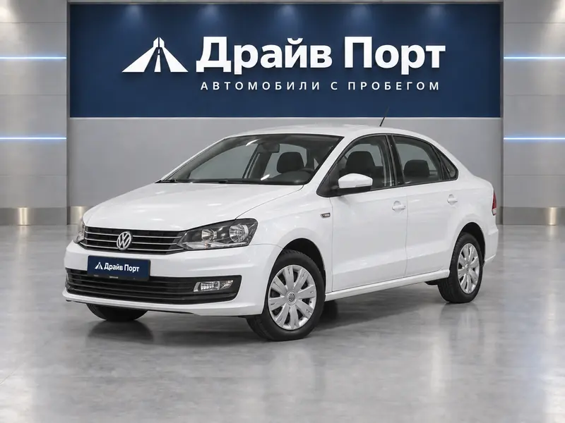 Volkswagen Polo 2016 — с пробегом, седан, белый, вид спереди