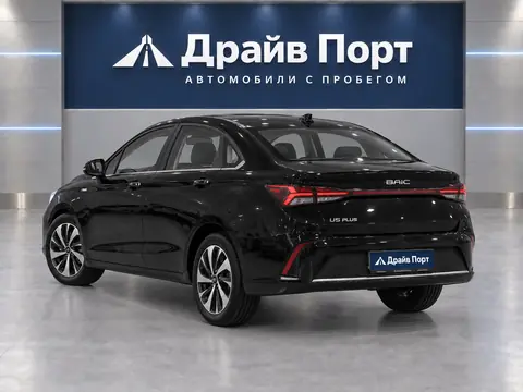 BAIC U5 Plus 2025, вид сзади