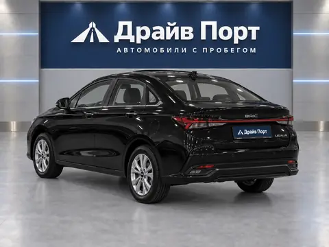 BAIC U5 Plus 2025, вид сзади