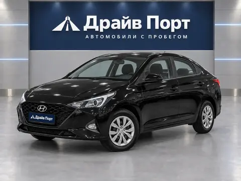 Hyundai Solaris 2022, вид спереди