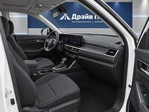 Kia Seltos 2025, салон