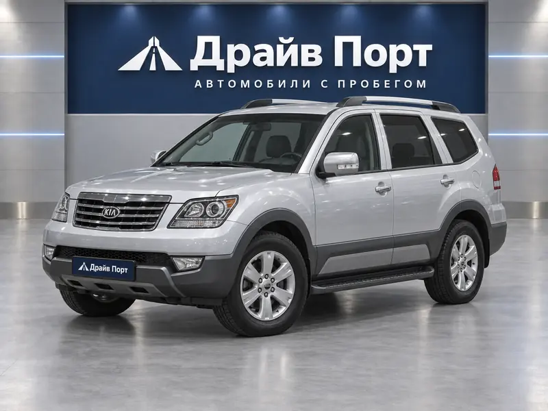 Kia Mohave 2014 — с пробегом, внедорожник, серебристый, вид спереди