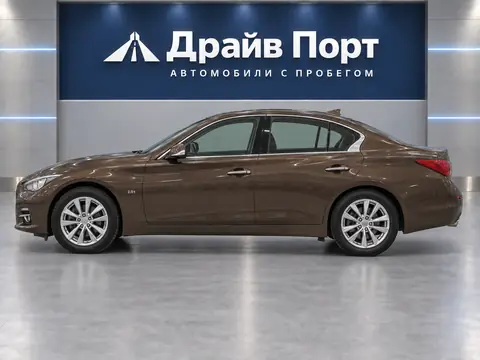 Infiniti Q50 2014, вид сбоку