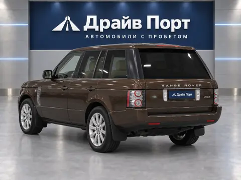Land Rover Range Rover 2012, вид сзади
