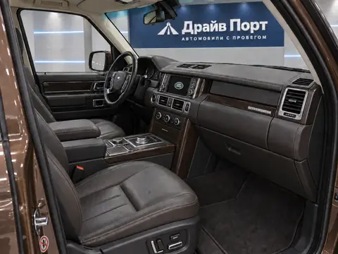 Land Rover Range Rover 2012, салон