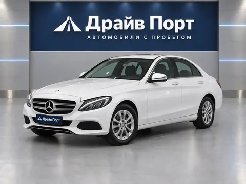 Mercedes-Benz C 180 2015, вид спереди