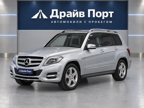 Mercedes-Benz GLK 220 2013, вид спереди