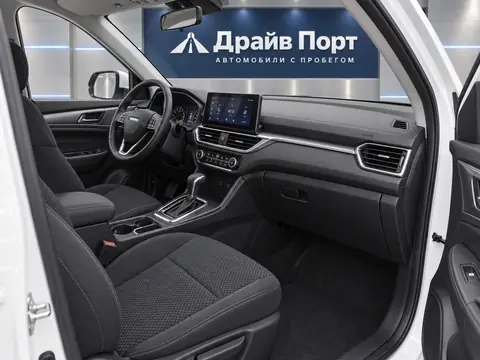Haval M6 2023, салон