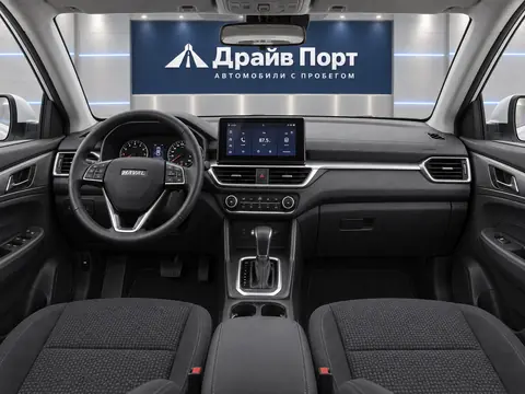 Haval M6 2023, панель приборов