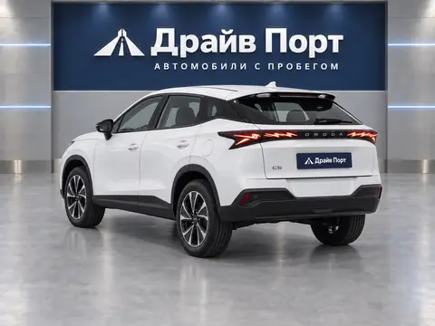 Omoda C5 2026, вид сзади