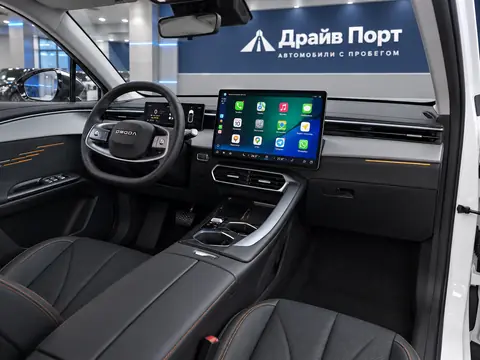 Omoda C5 2026, салон