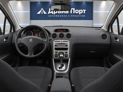 Peugeot 308 2008, панель приборов