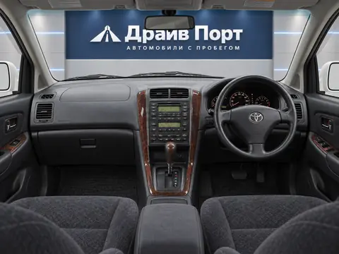 Toyota Harrier 2001, панель приборов