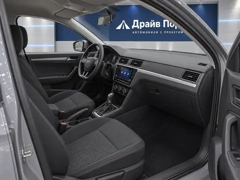 Jetta VA3 2023, салон