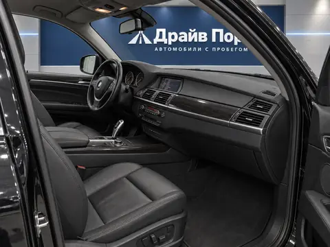 BMW X6 xDrive35i 2012, салон