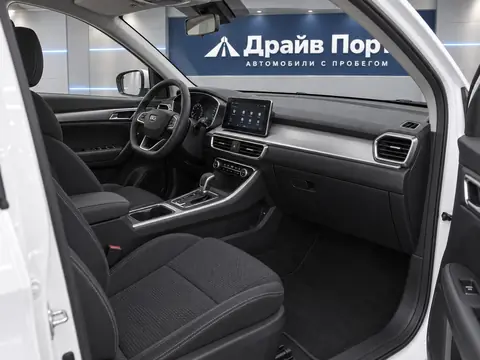 Belgee X50 2026, салон