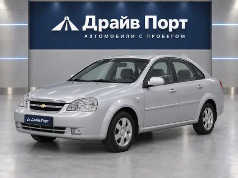 Chevrolet Lacetti 2008, вид спереди
