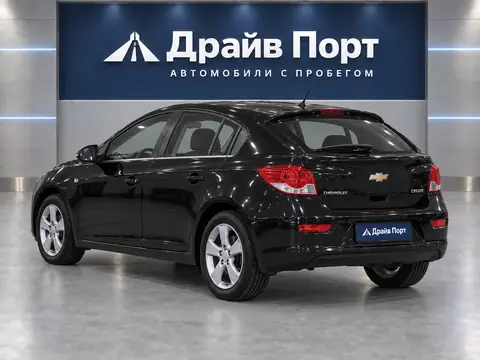 Chevrolet Cruze 2013, вид сзади