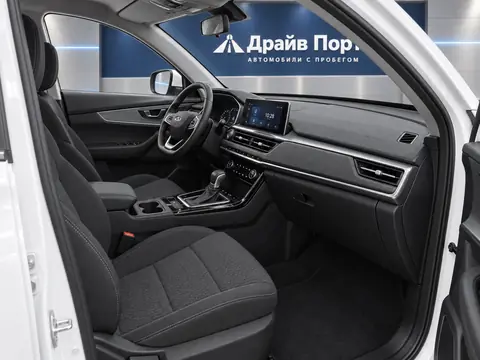 Chery Tiggo 4 Pro 2023, салон