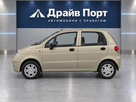 Daewoo Matiz 2011, вид сбоку