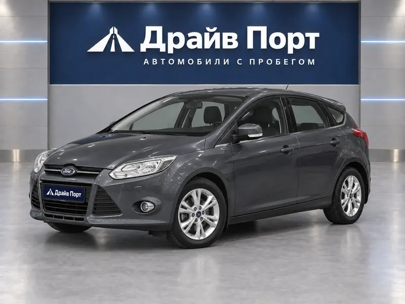 Ford Focus 2013 — с пробегом, хэтчбек, темно-серый, вид спереди