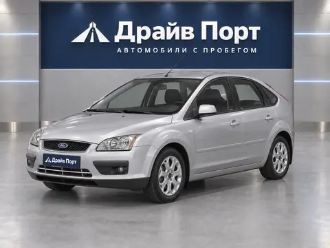 Ford Focus 2007, вид спереди