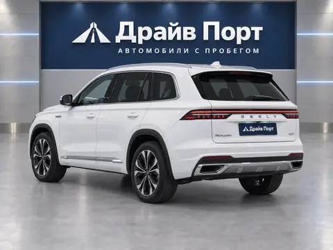 Geely Monjaro 2026, вид сзади