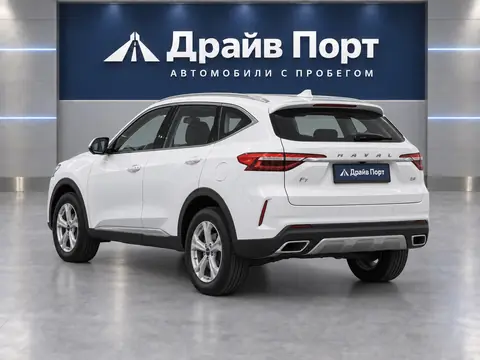 Haval F7 2019, вид сзади