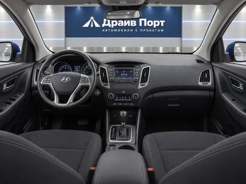 Hyundai ix35 2015, панель приборов