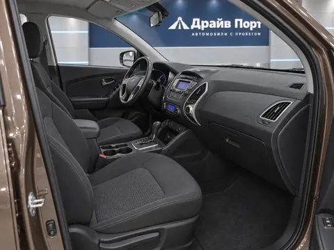 Hyundai ix35 2013, салон