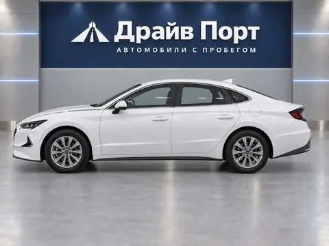 Hyundai Sonata 2021, вид сбоку