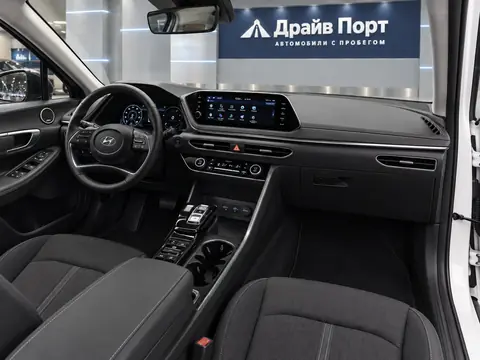 Hyundai Sonata 2021, салон
