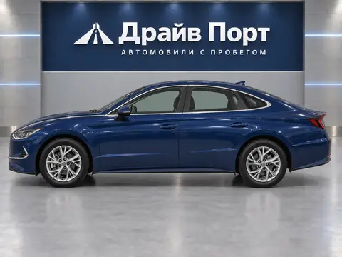 Hyundai Sonata 2019, вид сбоку