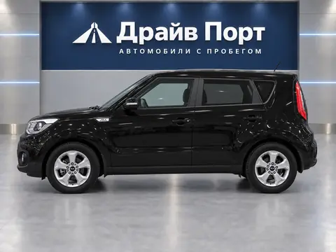 Kia Soul 2018, вид сбоку