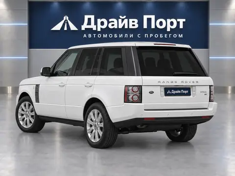 Land Rover Range Rover 2012, вид сзади