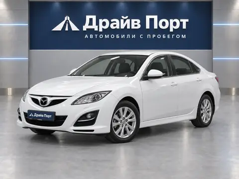 Mazda 6 2010, вид спереди