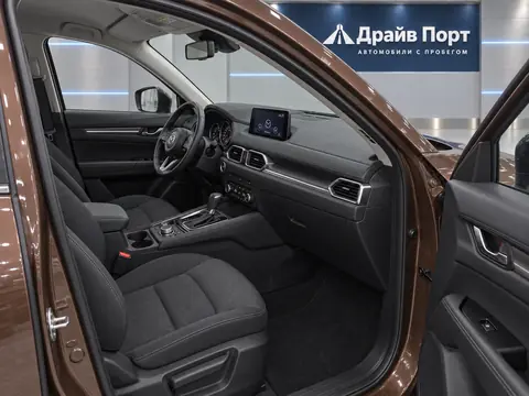 Mazda CX-5 2026, салон