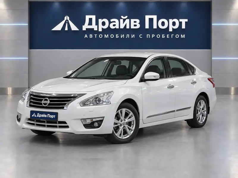 Nissan Teana 2015 — с пробегом, седан, белый, вид спереди