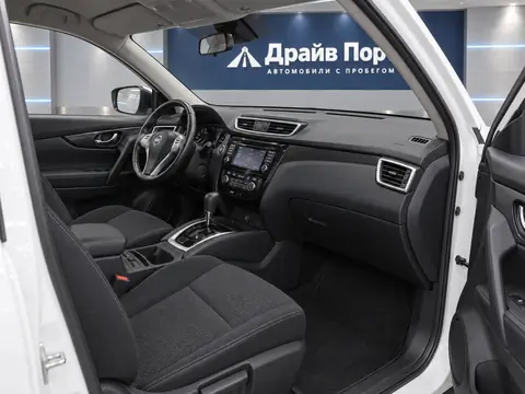 Nissan X-Trail 2018, салон