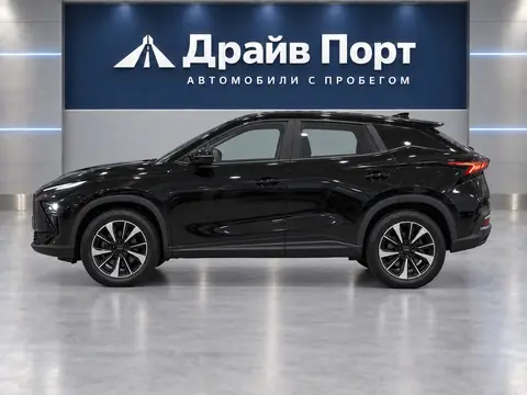Omoda C5 2026, вид сбоку