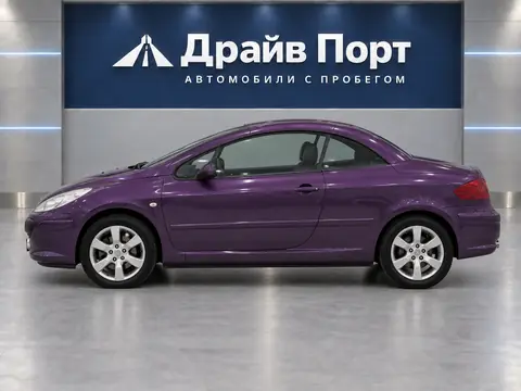Peugeot 307 CC 2006, вид сбоку