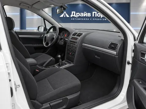 Peugeot 407 2006, салон