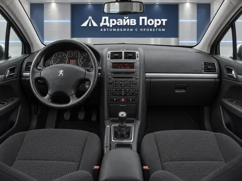 Peugeot 407 2006, панель приборов