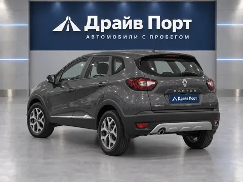 Renault Kaptur 2019, вид сзади