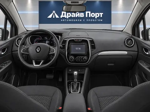 Renault Kaptur 2019, панель приборов