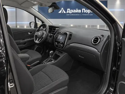 Renault Kaptur 2018, салон