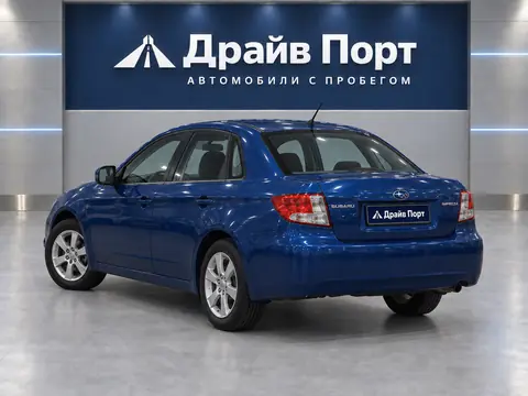 Subaru Impreza 2008, вид сзади