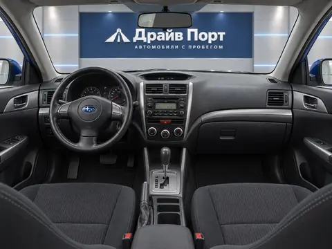 Subaru Impreza 2008, панель приборов